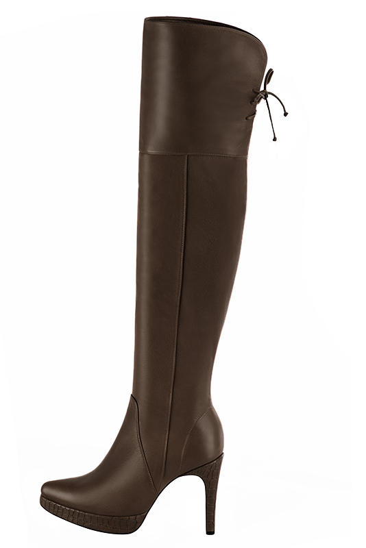 Dark brown women's leather thigh-high boots. Tapered toe. Very high slim heel with a platform at the front. Made to measure. Profile view - Florence KOOIJMAN
